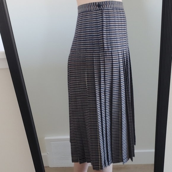 Vintage Aquascutum London wool plaid skirt size 4 - Picture 2 of 11